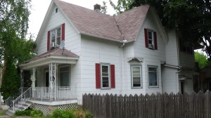 1070 Dousman